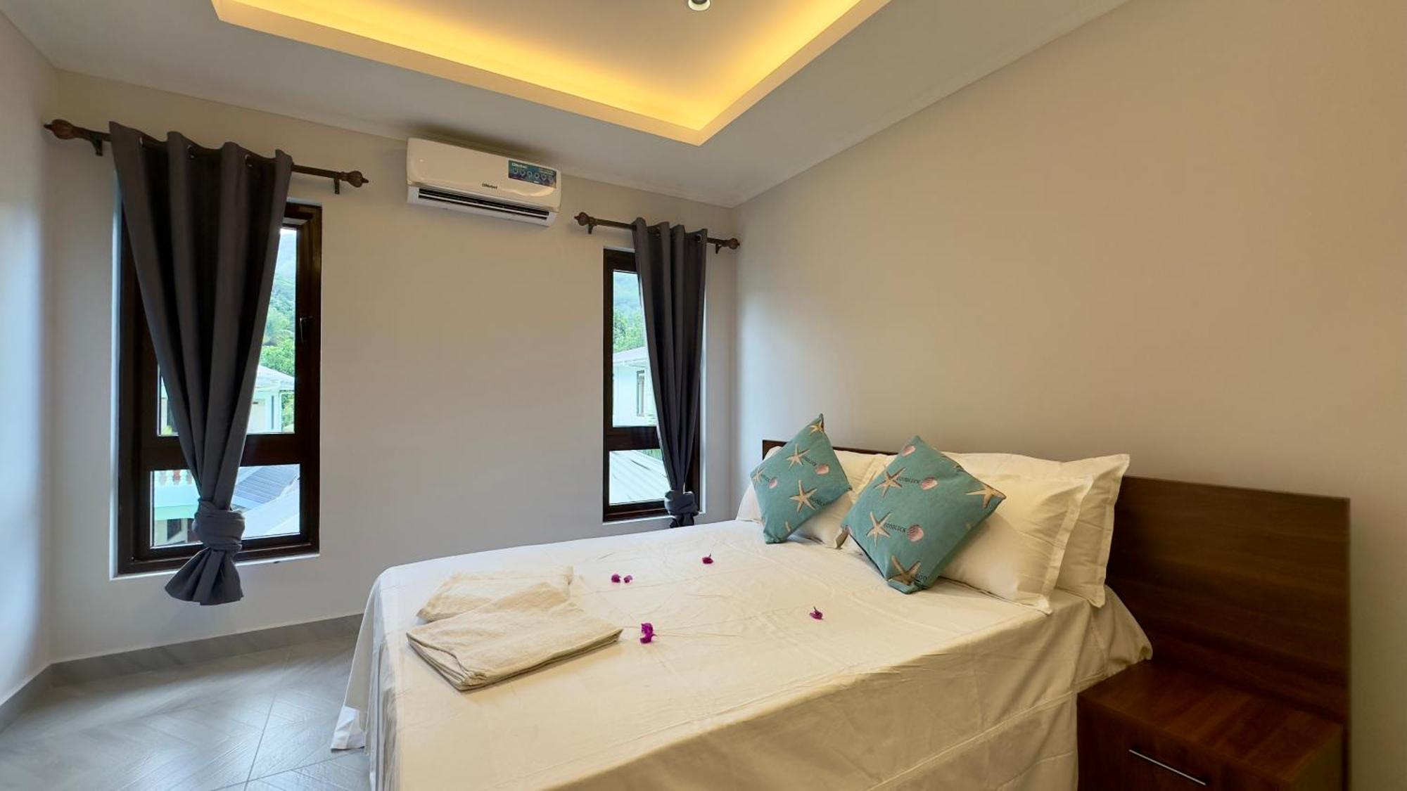 Green Palm Self Catering Anse aux Pins Extérieur photo