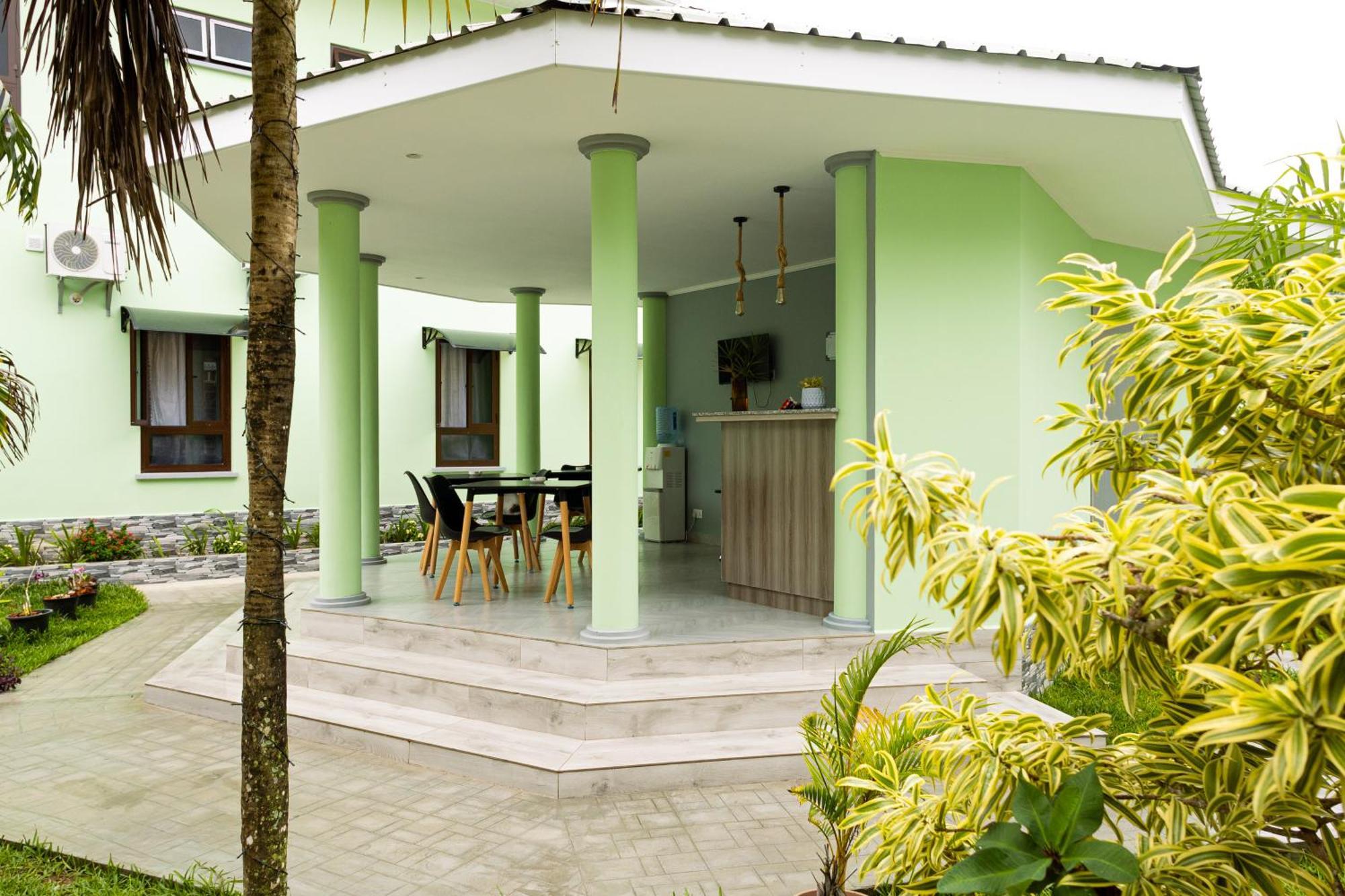Green Palm Self Catering Anse aux Pins Extérieur photo