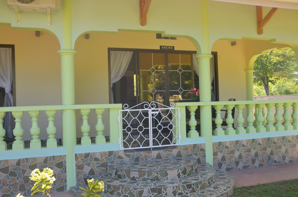 Green Palm Self Catering Anse aux Pins Extérieur photo