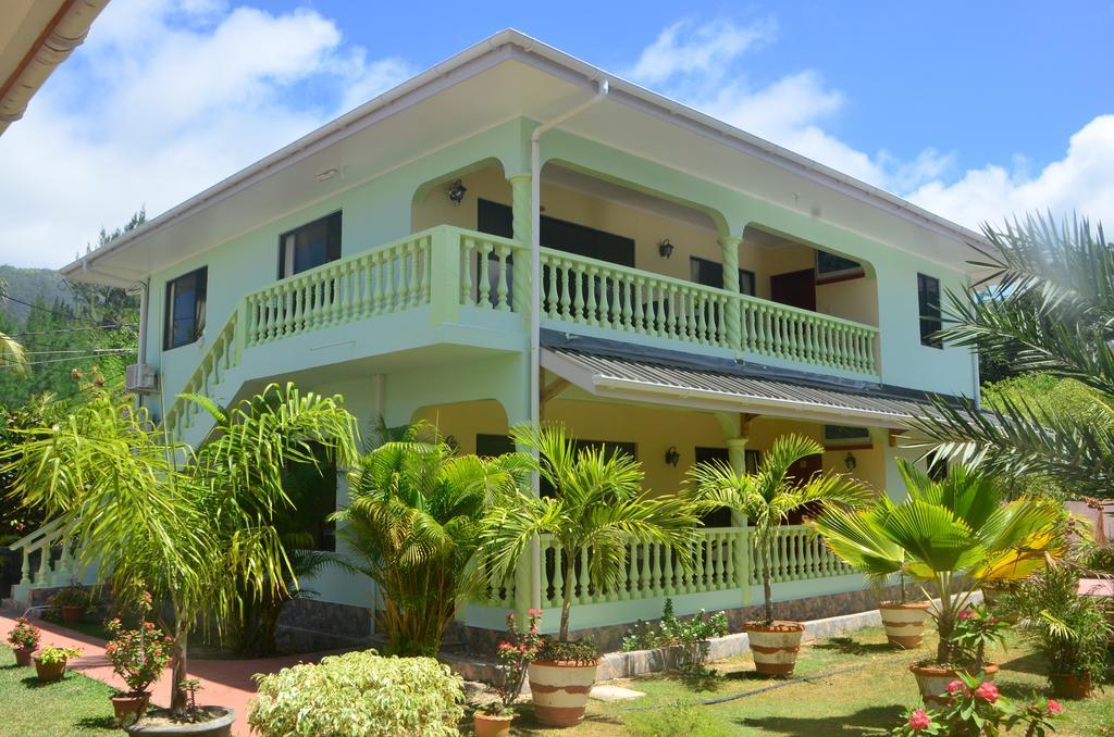 Green Palm Self Catering Anse aux Pins Extérieur photo